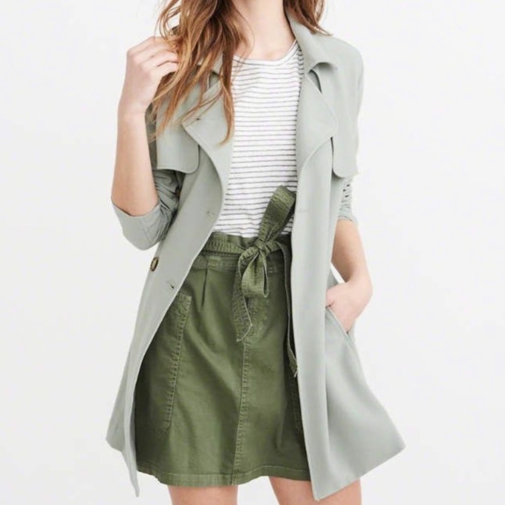 Abercrombie & Fitch Drapey Trench Coat Sage Green Medium